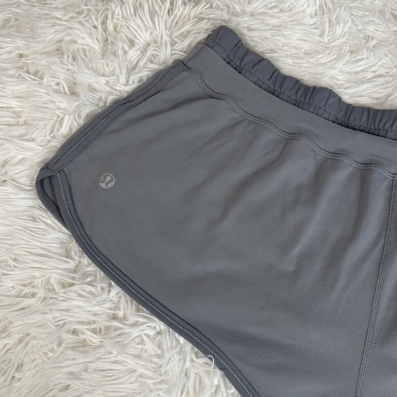 Lululemon Strength and Tone Shorts in Fossil - Picture 8 of 10